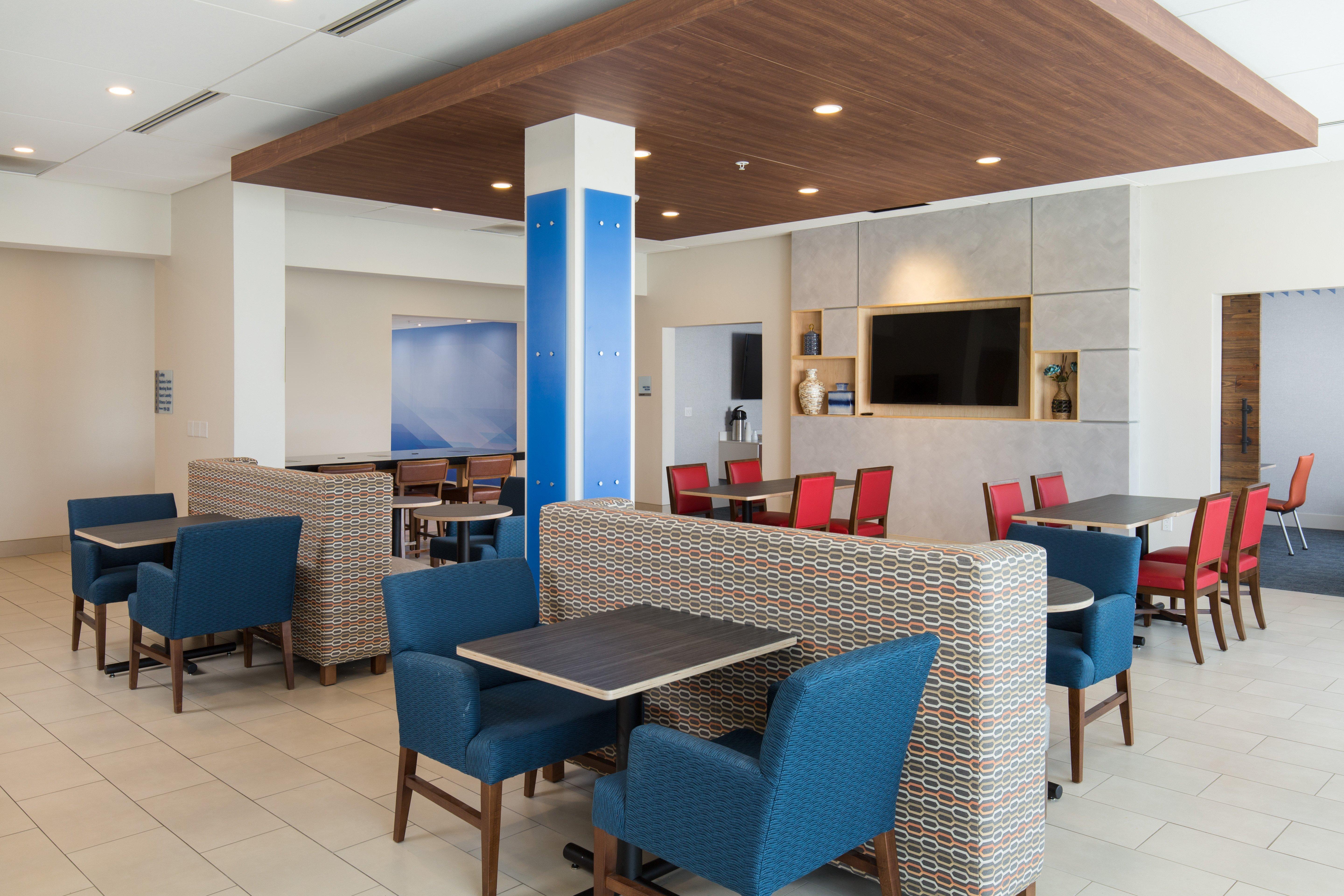 Holiday Inn Express Visalia-Sequoia Gateway Area By Ihg Zewnętrze zdjęcie