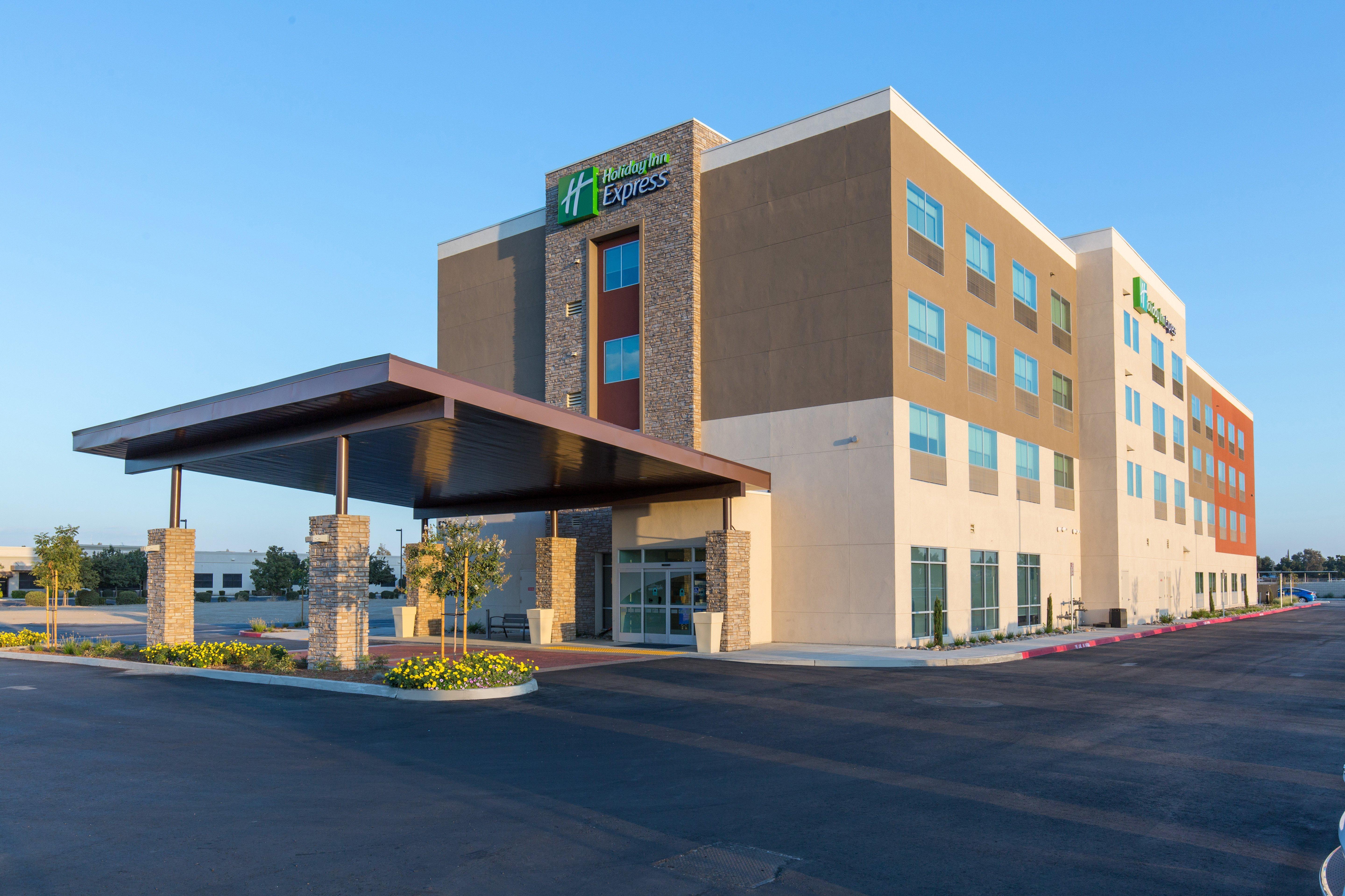 Holiday Inn Express Visalia-Sequoia Gateway Area By Ihg Zewnętrze zdjęcie