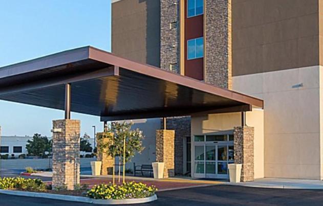 Holiday Inn Express Visalia-Sequoia Gateway Area By Ihg Zewnętrze zdjęcie