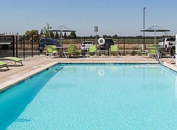 Holiday Inn Express Visalia-Sequoia Gateway Area By Ihg Zewnętrze zdjęcie